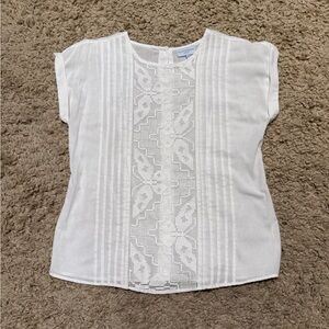 Mi Golondrina Medium White/Eggshell Lace Butterfly Detail Women's Top